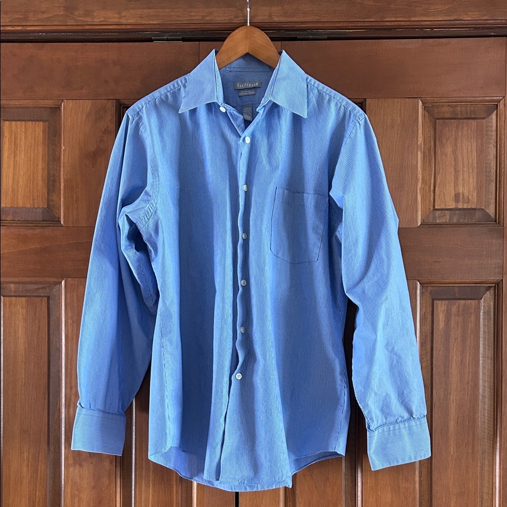 VanHeusen Fitted Blue Pin Stripe Button-Down Shirt, Mens 16, 34/35